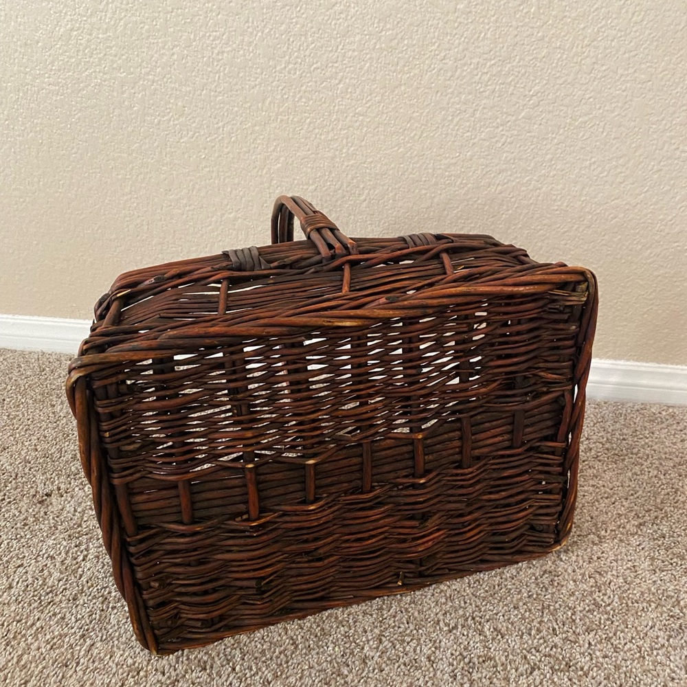 Basket - Picture 10 of 13